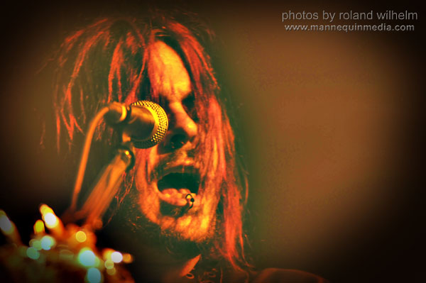 DSC_2069_V1s-Seether.jpg