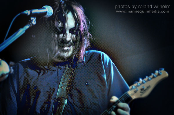 DSC_2106_V1s-Seether.jpg